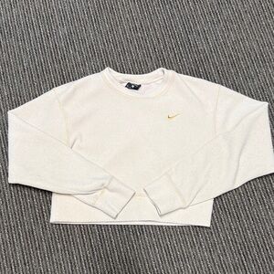 Nike Off-White Cropped Sweatshirt with Gold Logo. Very comfy!